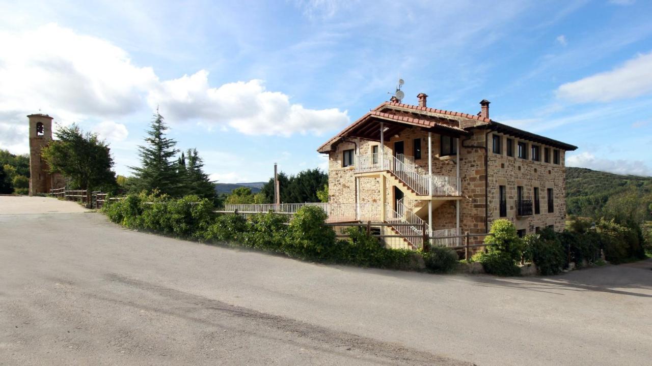 La Romanika De Fellini San Martín de Elines Zewnętrze zdjęcie