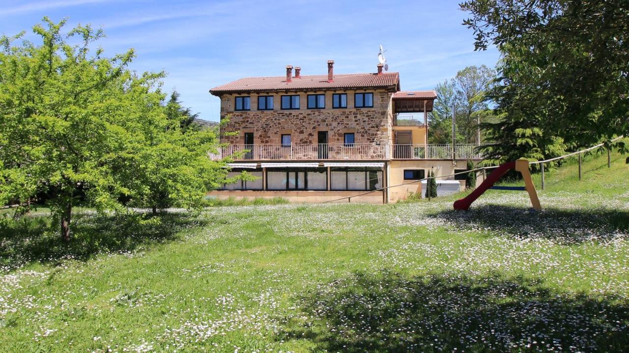 La Romanika De Fellini San Martín de Elines Zewnętrze zdjęcie